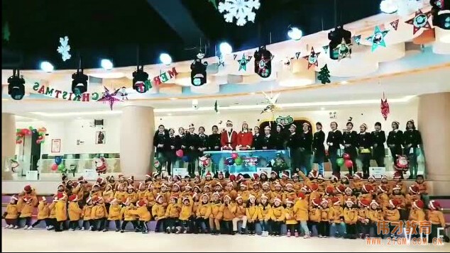 四川瀘州偉才幼兒園圣誕Party,一起圣誕吧!