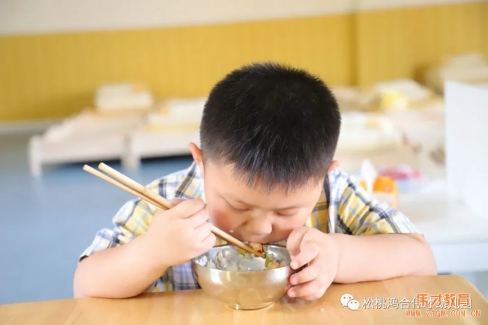 貴州松桃鴻合偉才幼兒園復(fù)學(xué)記:開心熱鬧又回來了!
