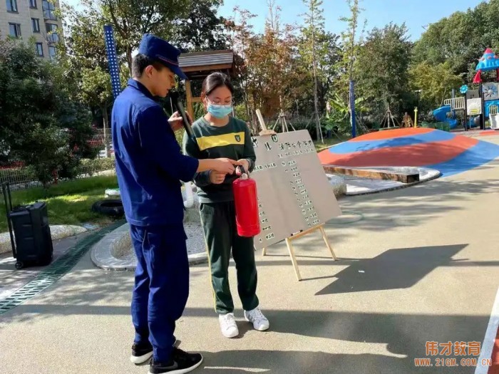 消防安全,防范未“燃”丨江蘇蘇州工業(yè)園區(qū)偉才厚永幼兒園“119消防”系列活動(dòng)