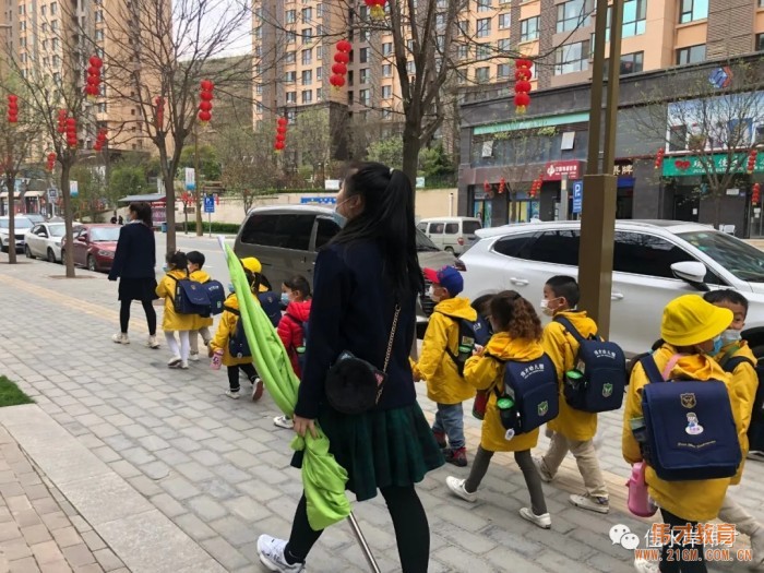 測(cè)量古巷,甘肅天水佳水岸偉才幼兒園社會(huì)實(shí)踐活動(dòng)